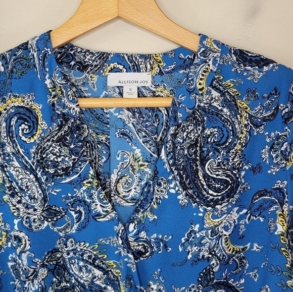 Allison Joy | Blue Paisley Wrap Front Blouse Size Small - Picture 5 of 6